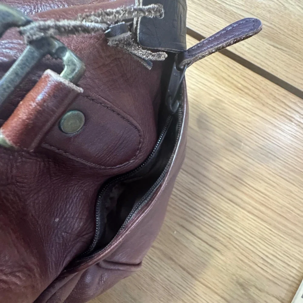 El Amigo pebbled leather